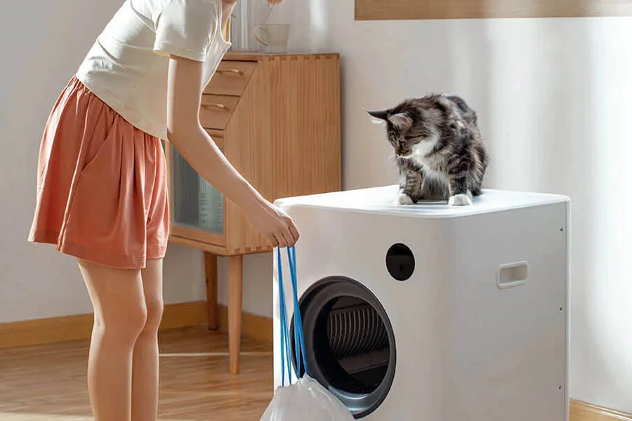 robot cat litter boxes